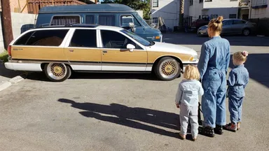 1994 Buick Roadmaster Estate Wagon — source photo