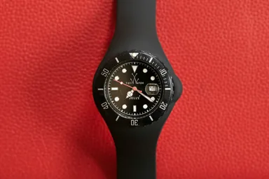 ToyWatch — early-career quartz watch — source photo